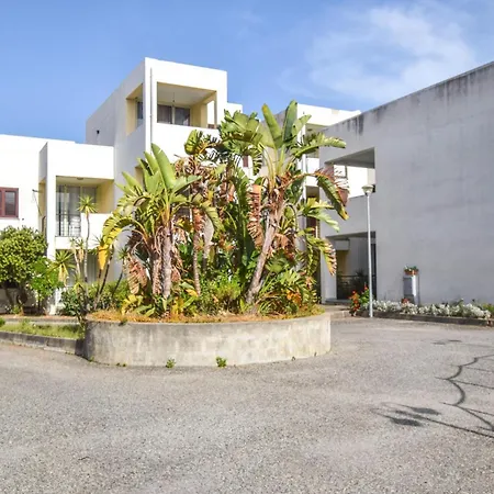 Amazing Apartment In Isca Marina Lejlighed